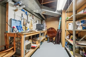 W Westfield Blvd-S0304-056.jpg