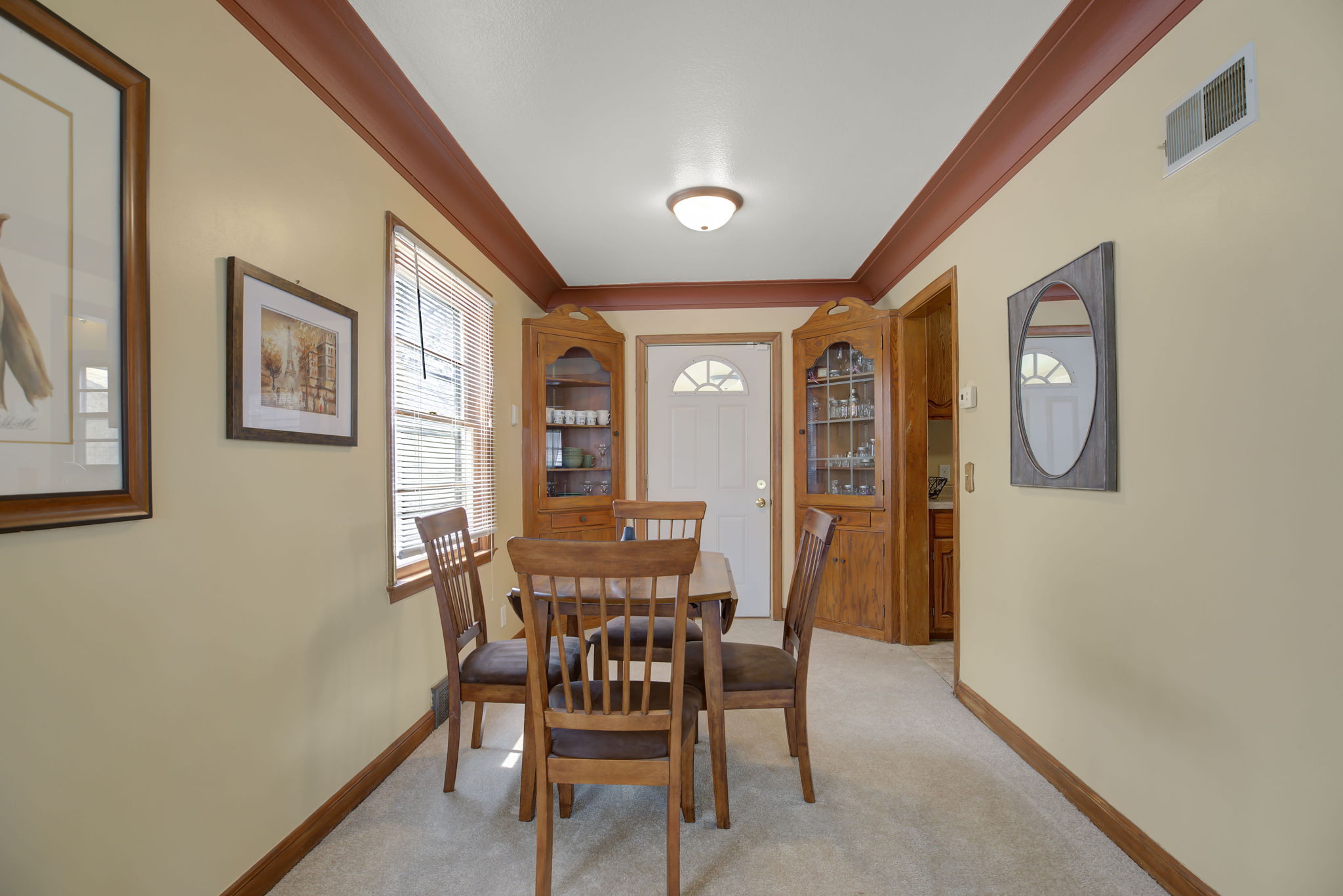  2611 N Thomas Ave, Minneapolis, MN 55411, US Photo 4