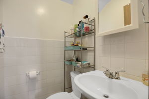  2611 N Thomas Ave, Minneapolis, MN 55411, US Photo 7