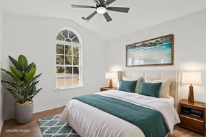 DSC04467 virtually staged.jpeg