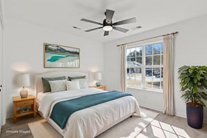 DSC04473 virtually staged.jpeg