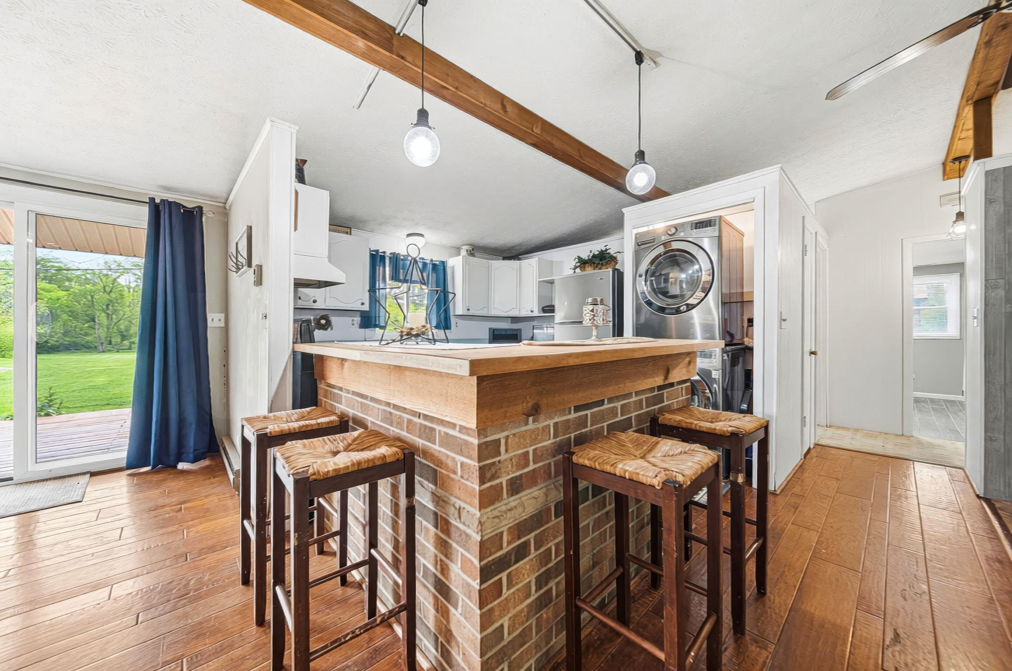 B.B. - 2612 Caledonia-Northern Rd, Caledonia-20