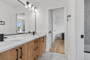  Photo 74