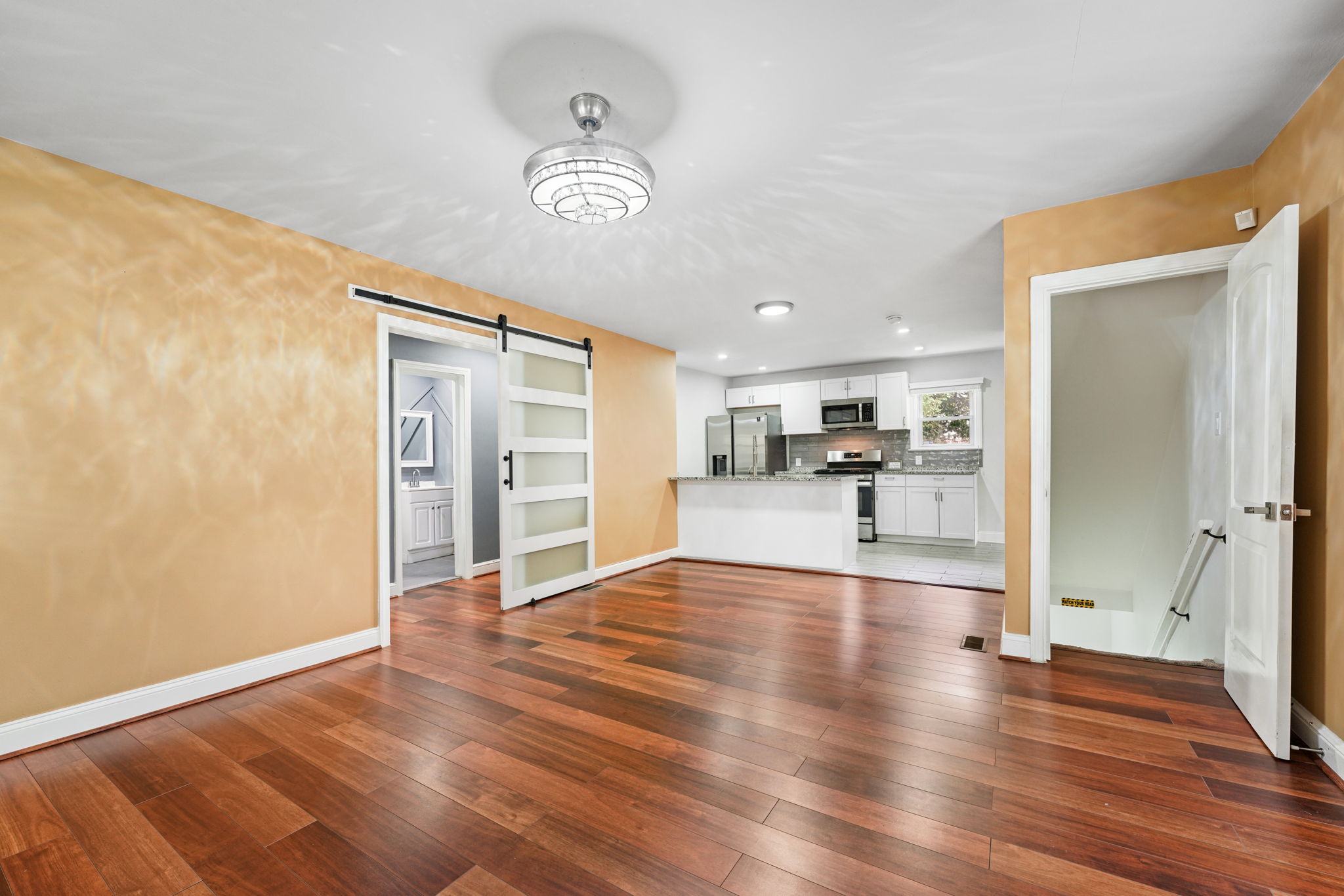 2614 Fort Dr 5