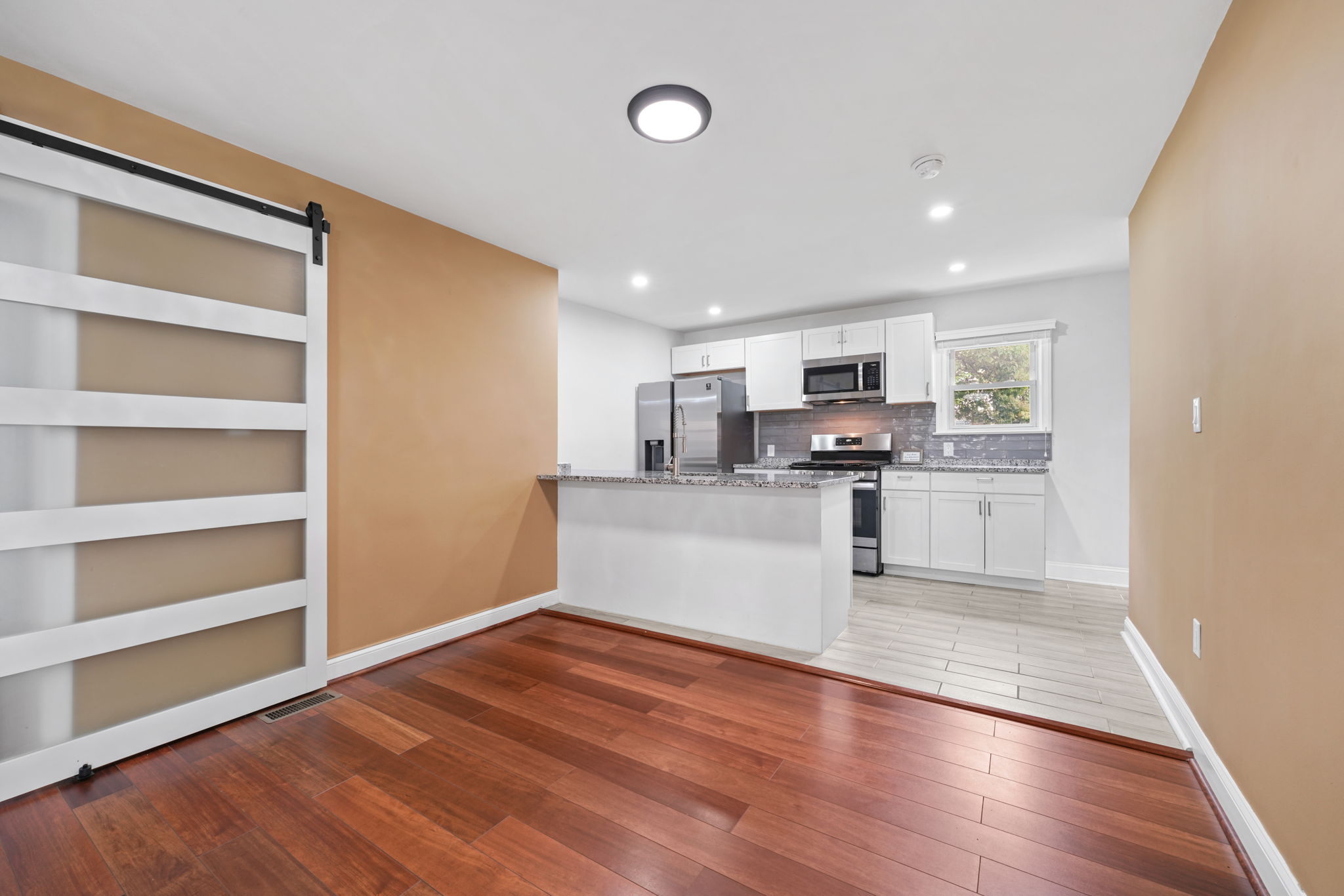 2614 Fort Dr 10