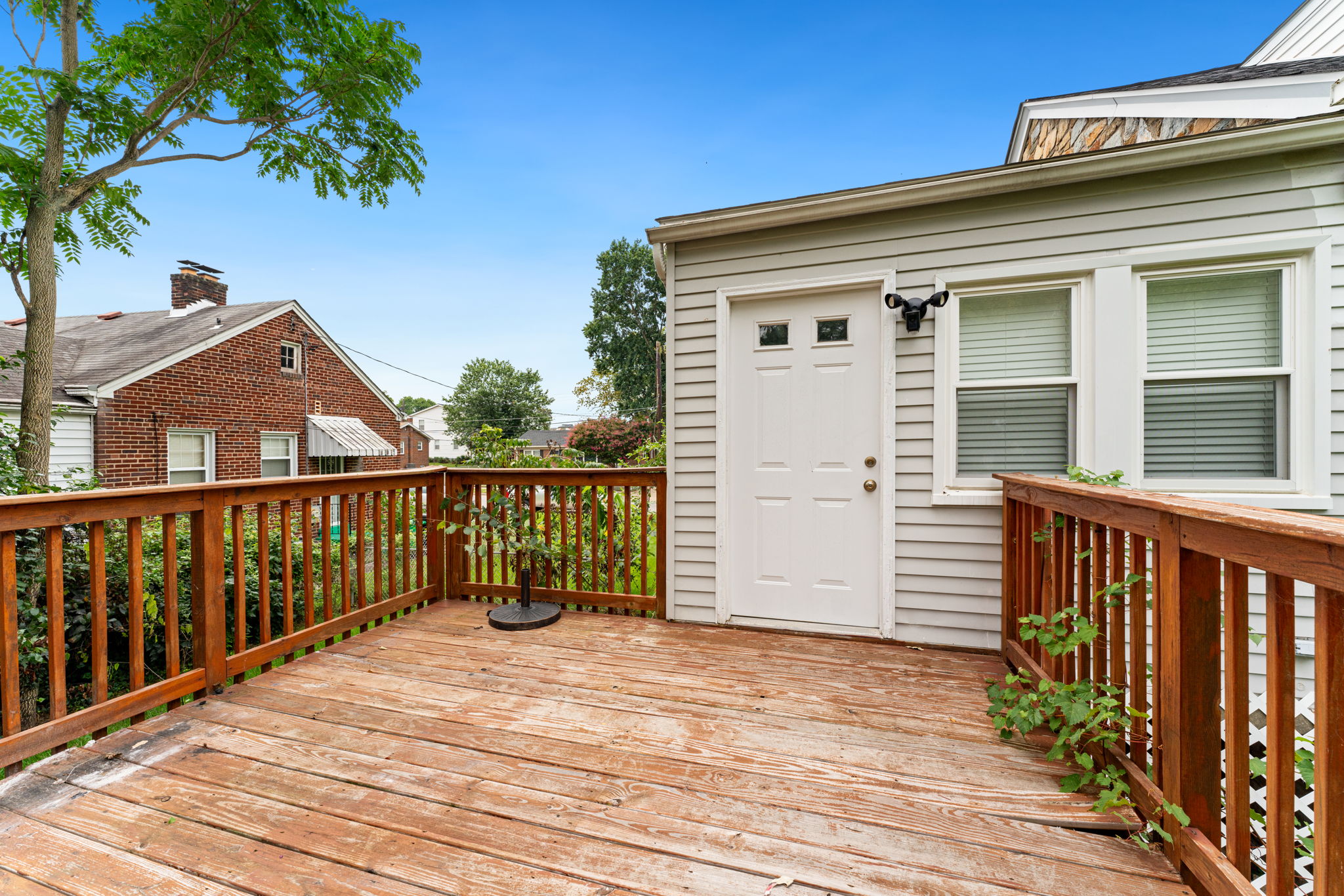 2614 Fort Dr 40