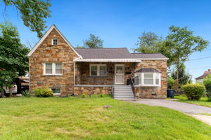 2614 Fort Dr 1