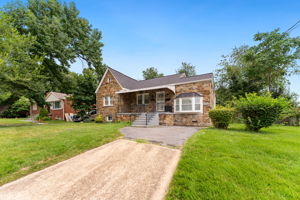 2614 Fort Dr 2