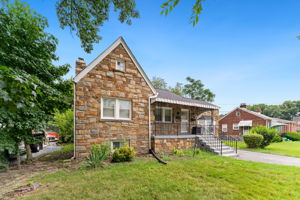 2614 Fort Dr 3