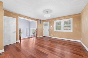 2614 Fort Dr 7