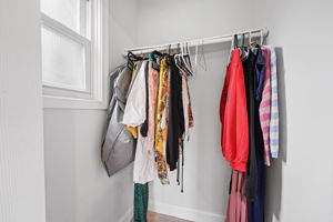 2614 Fort Dr 18