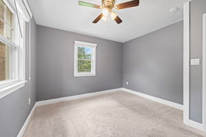 2614 Fort Dr 21