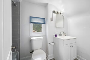 2614 Fort Dr 26