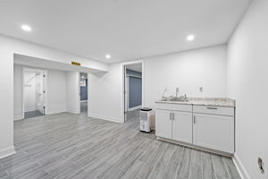 2614 Fort Dr 27