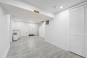 2614 Fort Dr 31