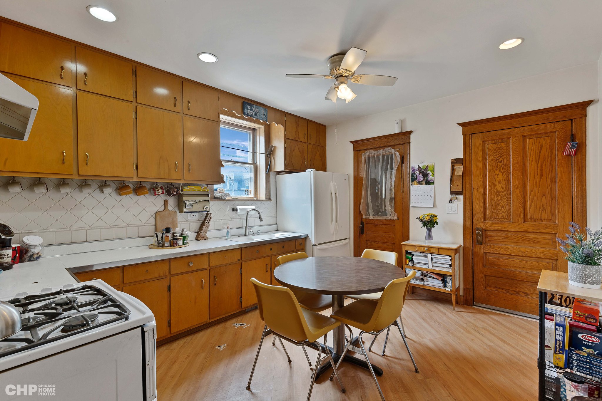 Large eat in kitchen (first floor)
