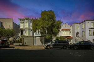  Photo 0