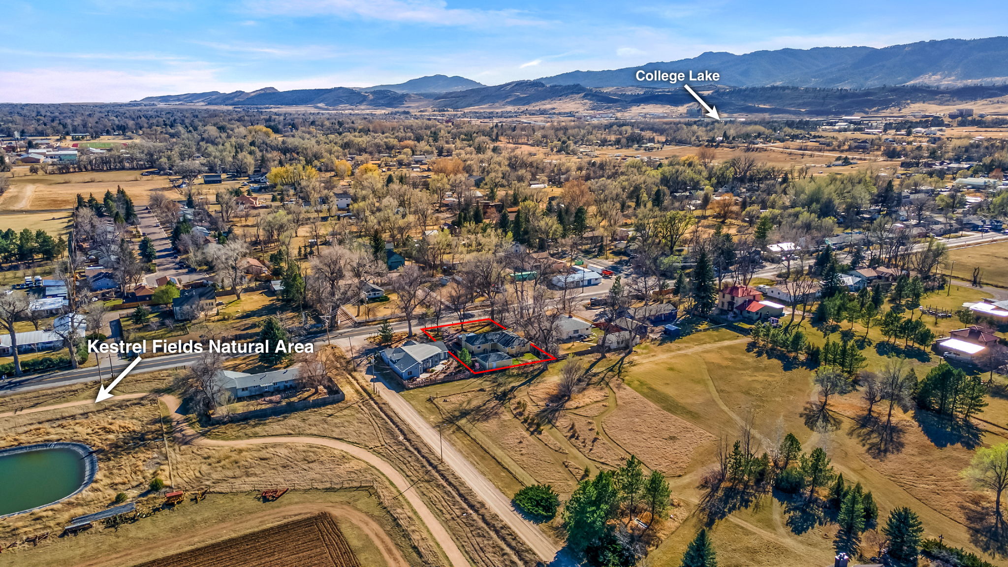 The best of all worlds - privacy, access to natural areas, and minutes from Old Town!