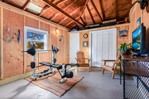 Updated bonus studio room, connected to the detached garage but also with a separate entrance from the patio. Storage space and closets built in so you can use this space in your ideal way!