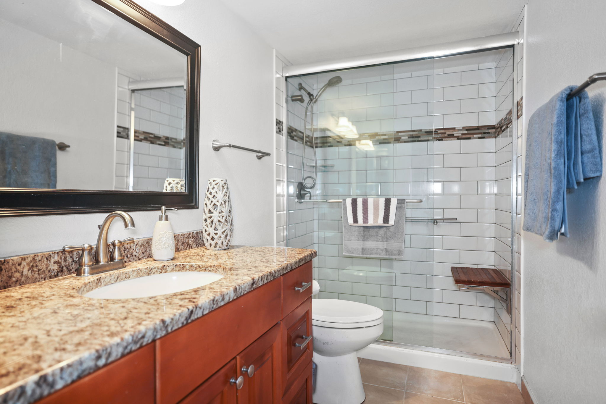 Bathroom 2 - 495A0259