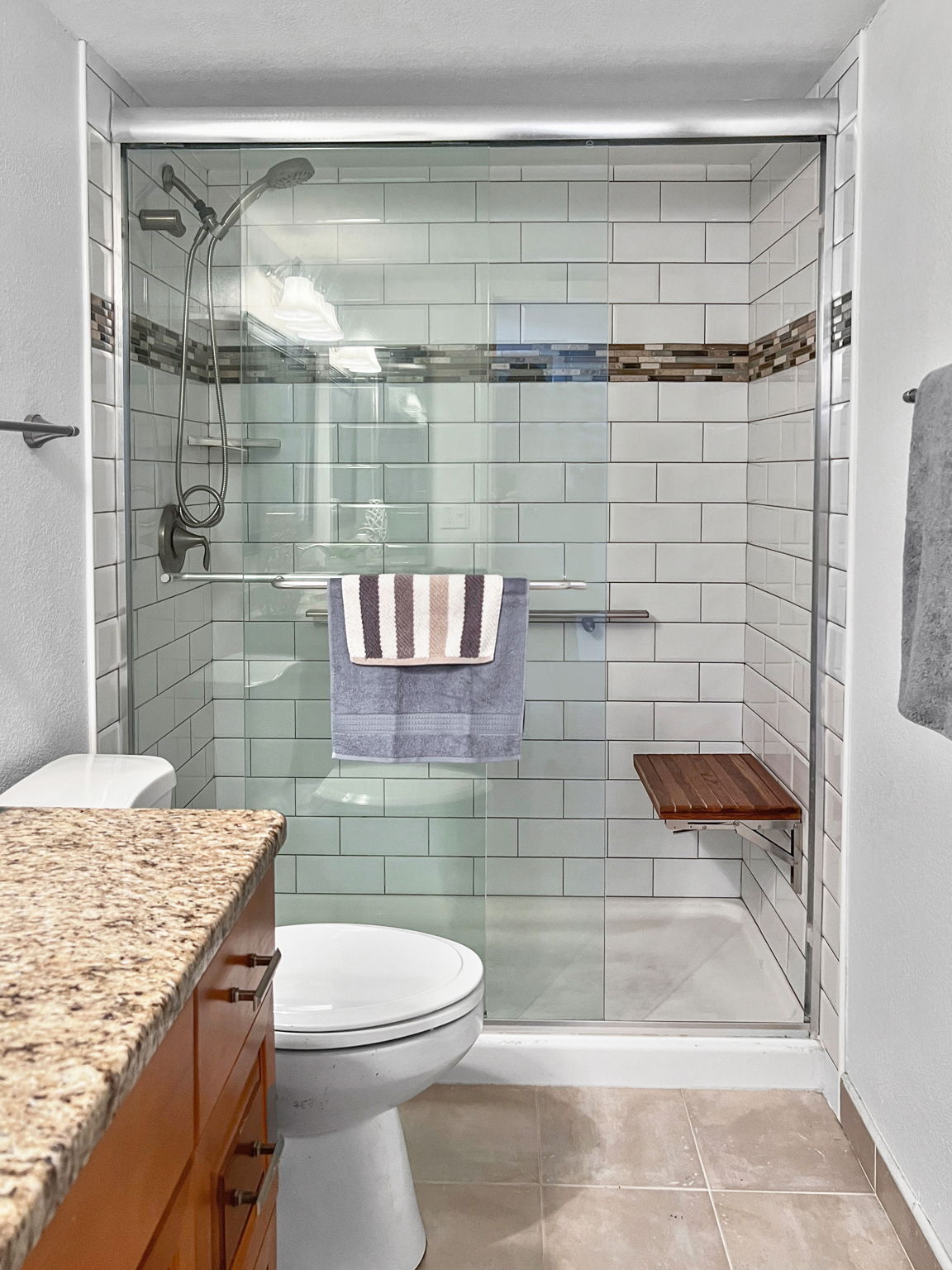 Bathroom 2 - IMG_2461