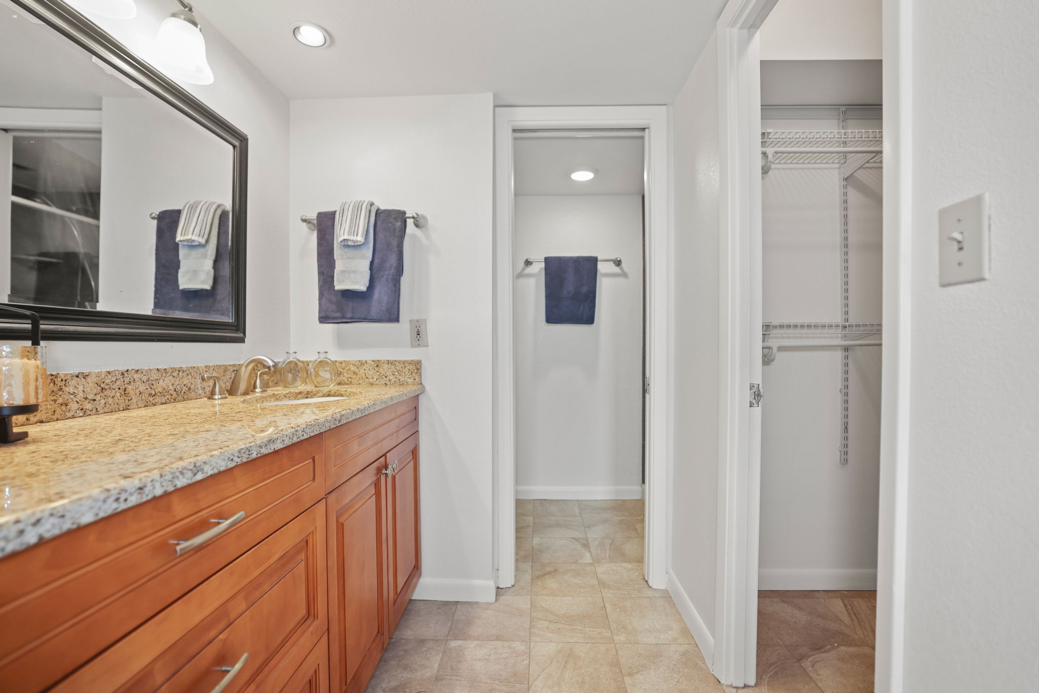 Bathroom 1 - 495A0279