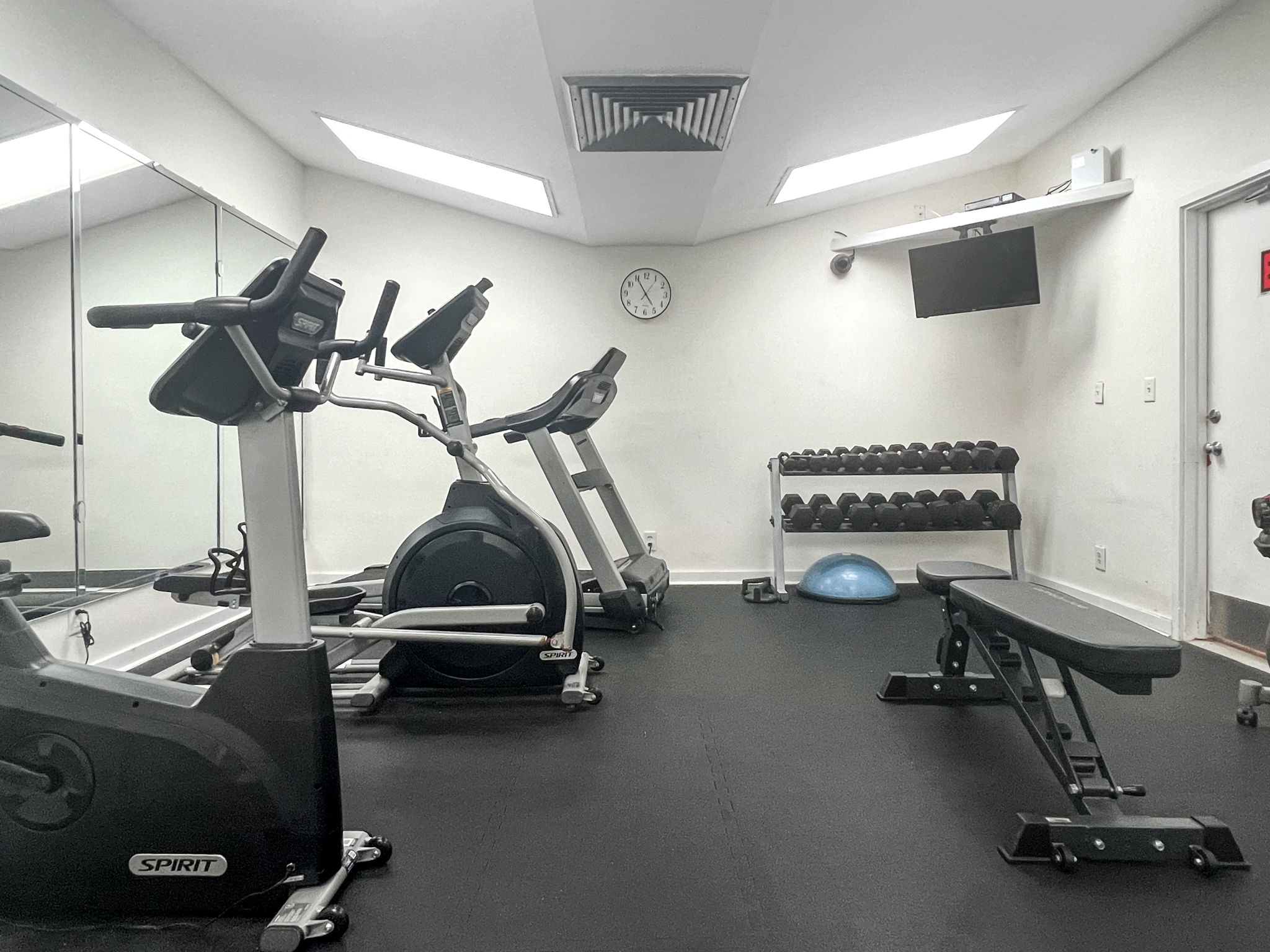 Community Fitness Center - IMG_2572
