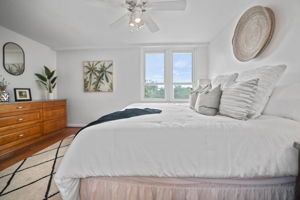Bedroom 1 - 495A0274