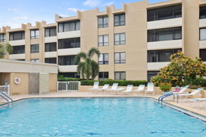 Community Pool 2 - 495A0346