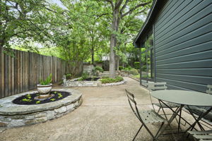  Photo 34