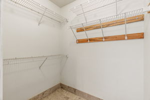  Photo 34