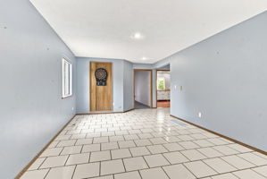  Photo 39