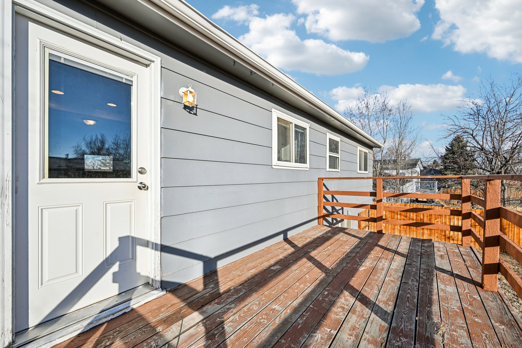 S Laredo Ct-S1402-042.jpg