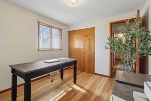 W 40th St-S2404-013.jpg