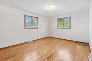 W 40th St-S2404-015.jpg