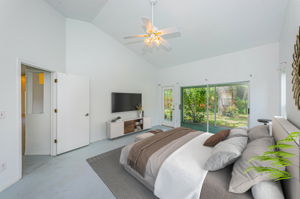 Master Bedroom1b