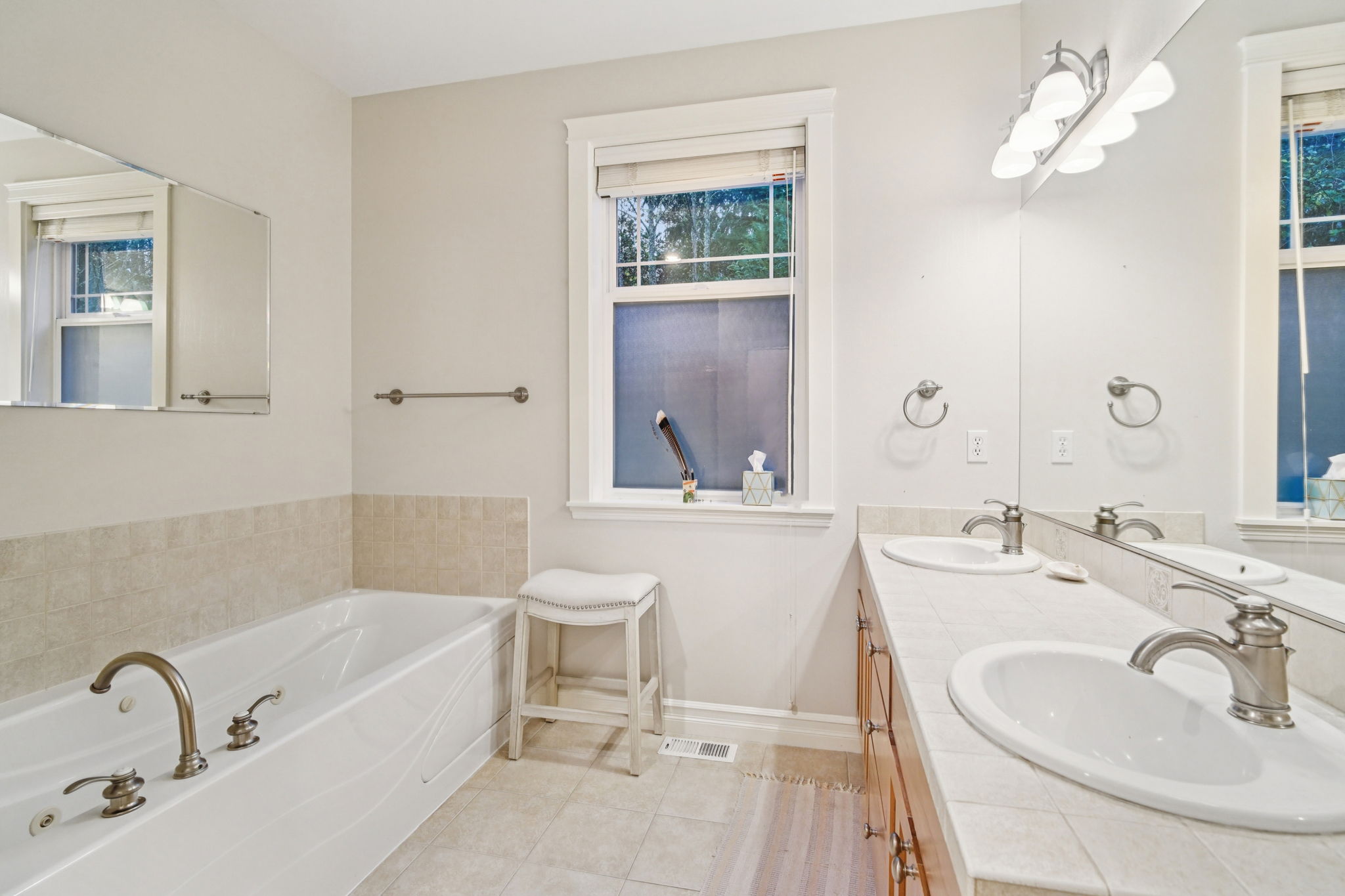 Fir Crest Blvd-S1511r-019