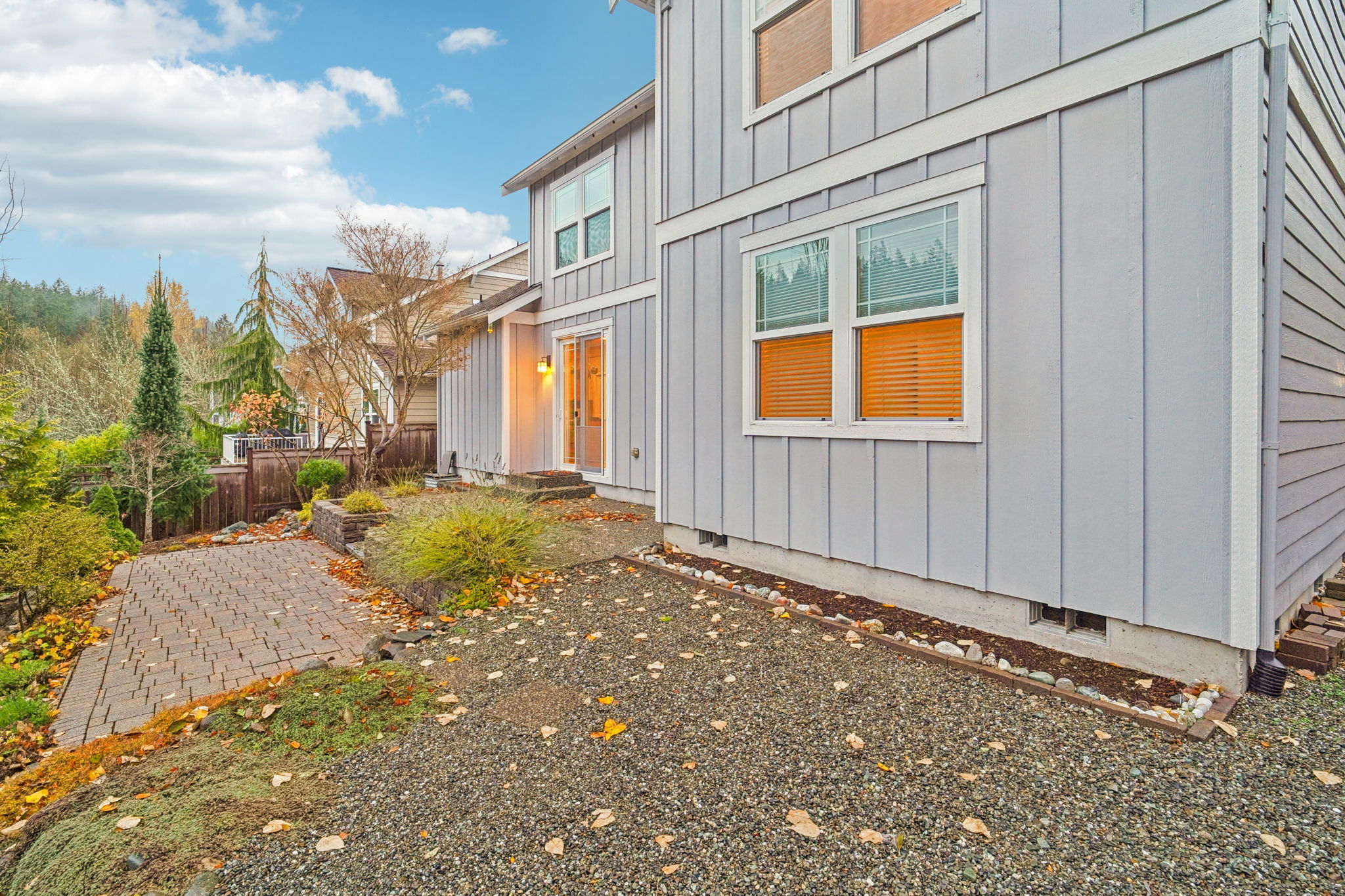 Fir Crest Blvd-S1511r-030