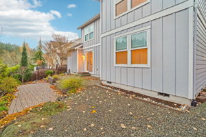 Fir Crest Blvd-S1511r-030