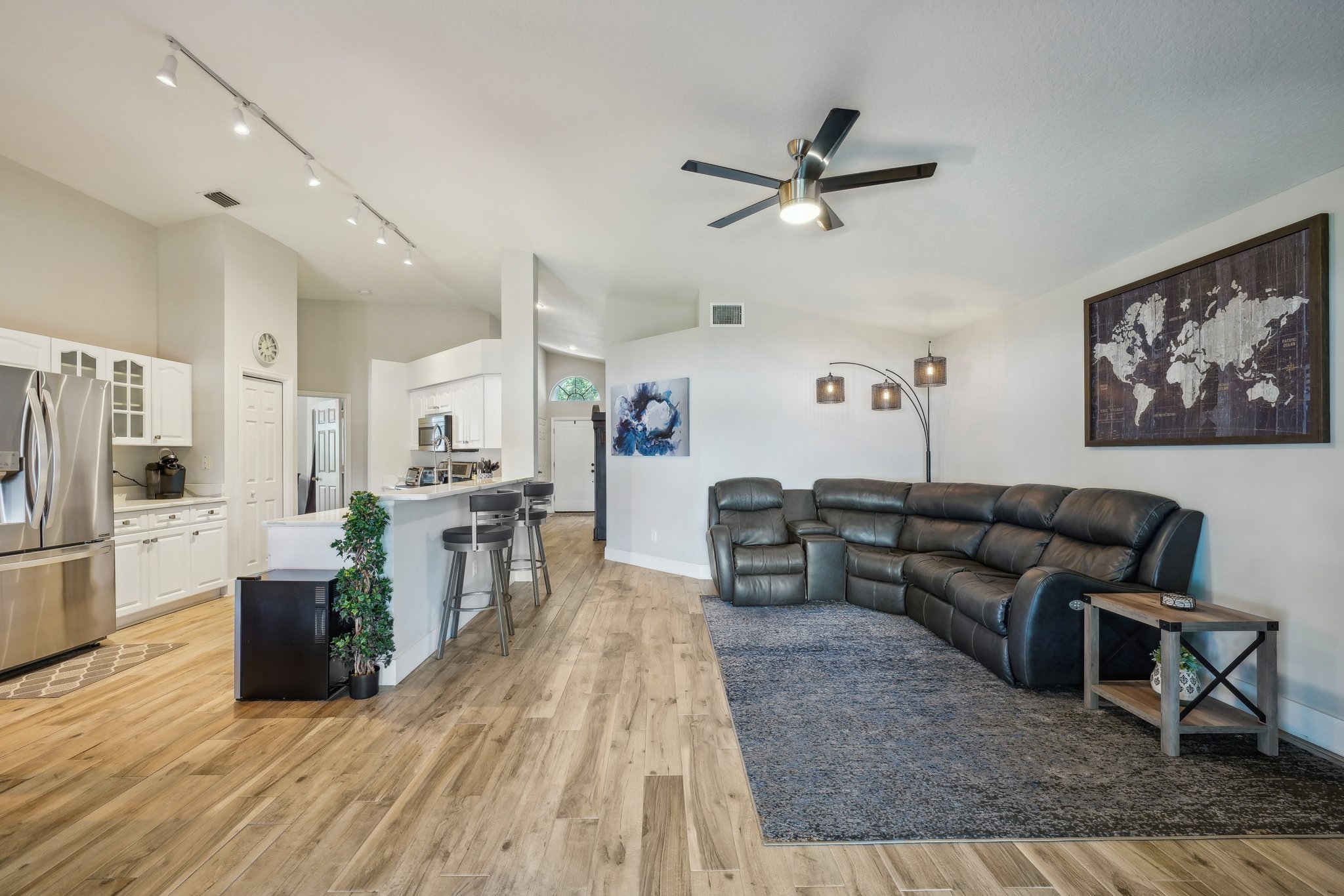Heatherwood Dr-2805-010.jpg