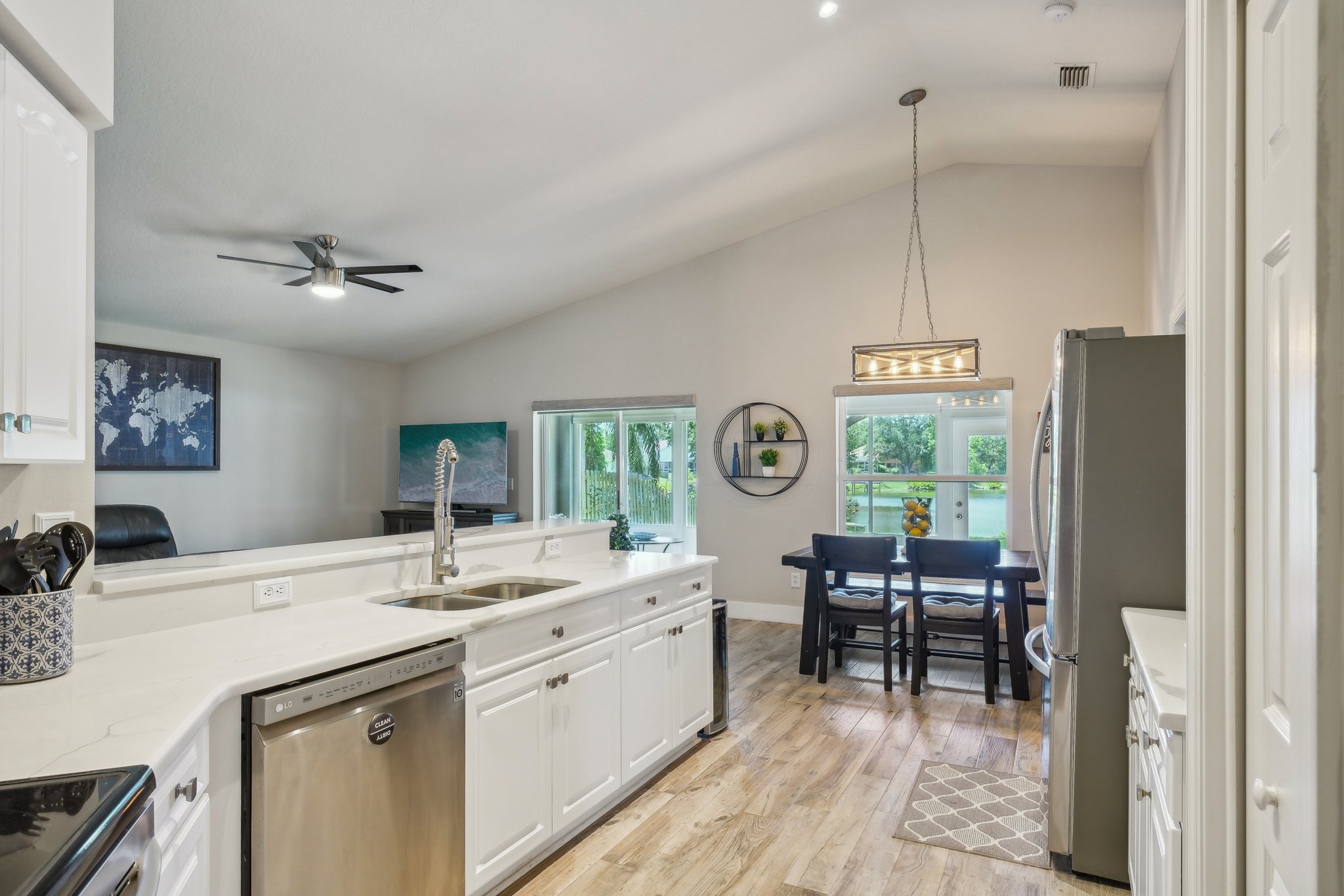 Heatherwood Dr-2805-022.jpg