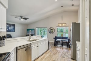 Heatherwood Dr-2805-022.jpg
