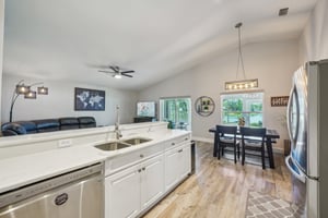 Heatherwood Dr-2805-025.jpg
