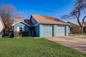 Howellwood Way-002