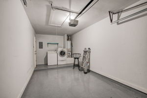 Howellwood Way-030
