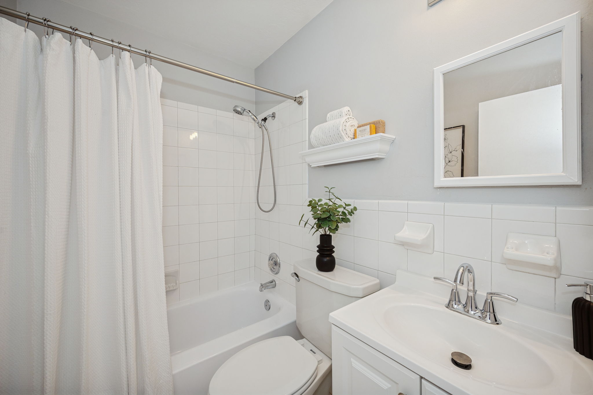 Bathroom1a