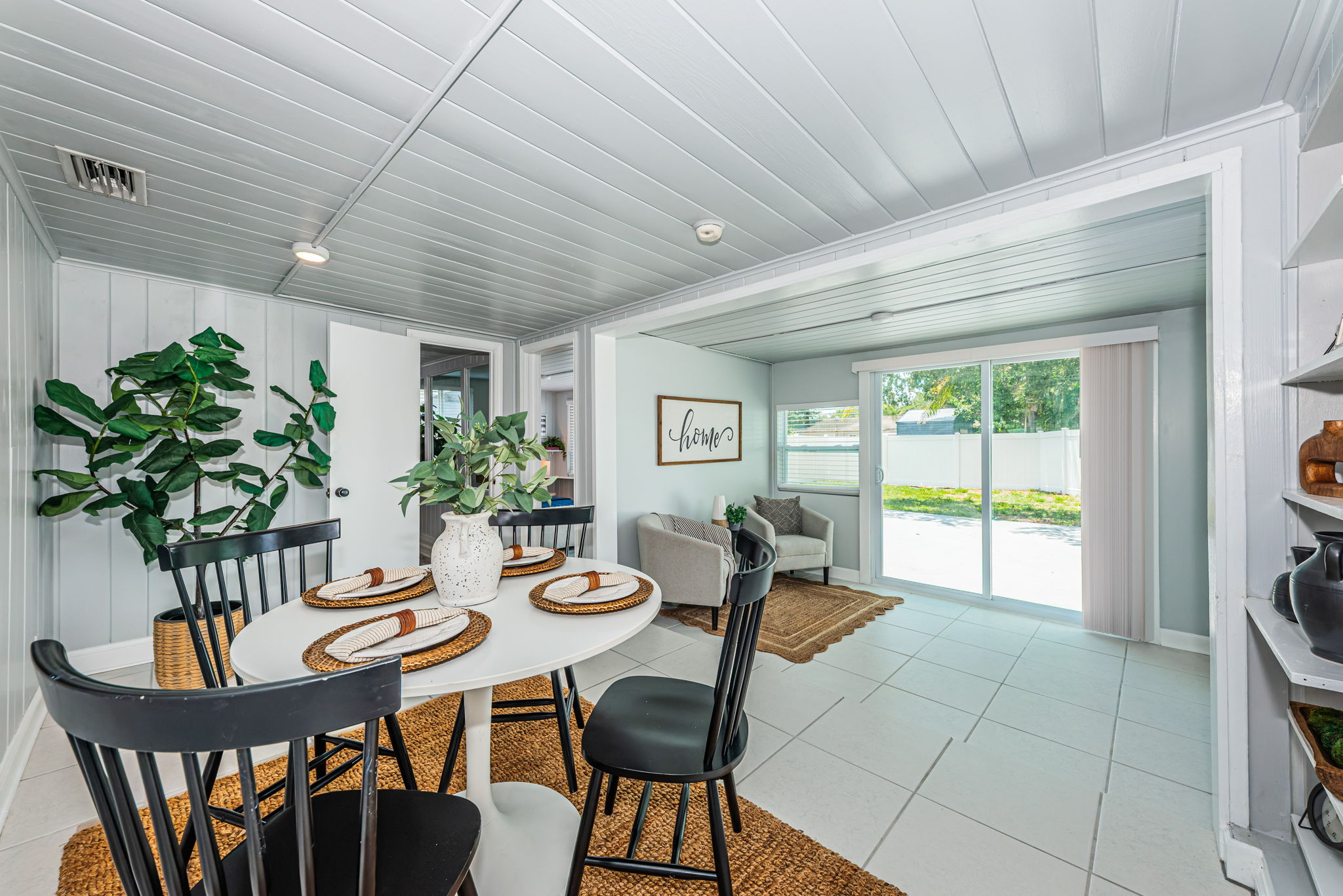 Dining Room 4
