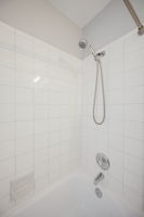 Bathroom1b