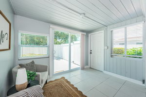 Florida Room 2-2