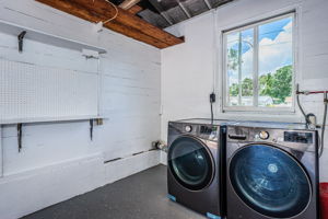 Washer & Dryer-2